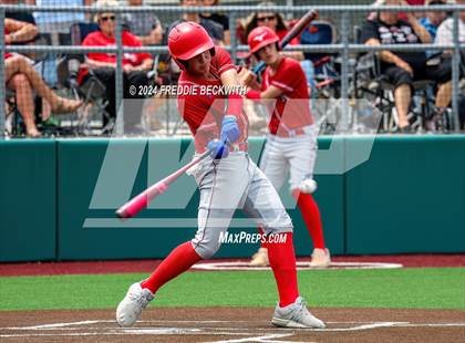 Thumbnail 1 in Sam Rayburn vs. Lindsay (UIL 2A Area Playoff) photogallery.