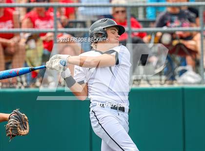 Thumbnail 1 in Sam Rayburn vs. Lindsay (UIL 2A Area Playoff) photogallery.