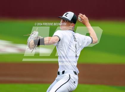 Thumbnail 2 in Sam Rayburn vs. Lindsay (UIL 2A Area Playoff) photogallery.
