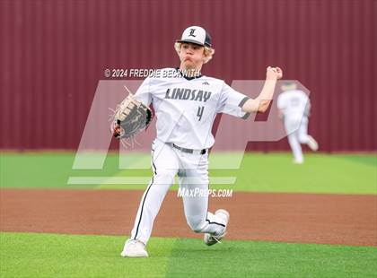 Thumbnail 1 in Sam Rayburn vs. Lindsay (UIL 2A Area Playoff) photogallery.