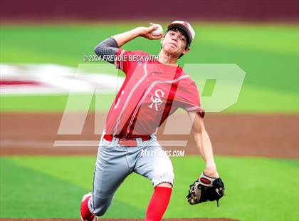 Thumbnail 1 in Sam Rayburn vs. Lindsay (UIL 2A Area Playoff) photogallery.