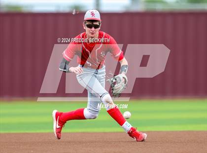 Thumbnail 1 in Sam Rayburn vs. Lindsay (UIL 2A Area Playoff) photogallery.