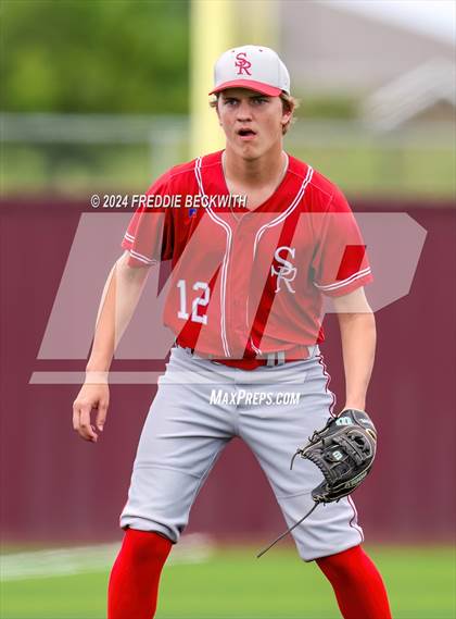 Thumbnail 2 in Sam Rayburn vs. Lindsay (UIL 2A Area Playoff) photogallery.