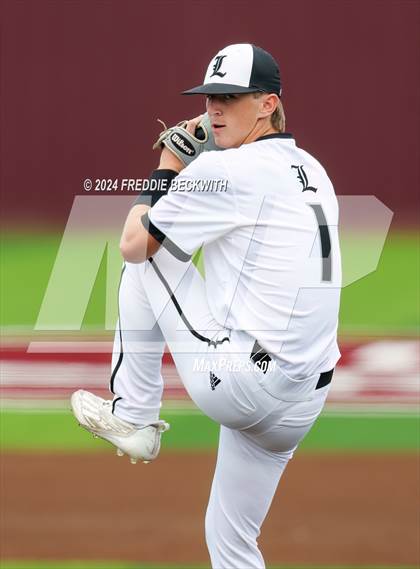 Thumbnail 3 in Sam Rayburn vs. Lindsay (UIL 2A Area Playoff) photogallery.