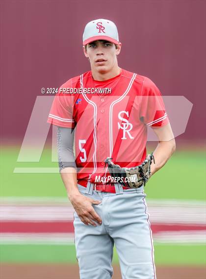 Thumbnail 2 in Sam Rayburn vs. Lindsay (UIL 2A Area Playoff) photogallery.