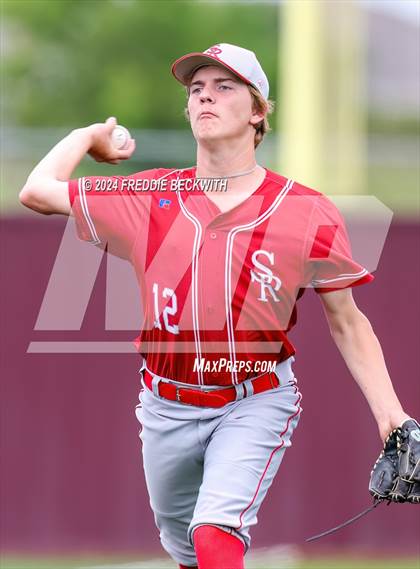Thumbnail 1 in Sam Rayburn vs. Lindsay (UIL 2A Area Playoff) photogallery.