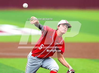 Thumbnail 3 in Sam Rayburn vs. Lindsay (UIL 2A Area Playoff) photogallery.