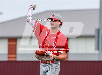 Thumbnail 2 in Sam Rayburn vs. Lindsay (UIL 2A Area Playoff) photogallery.