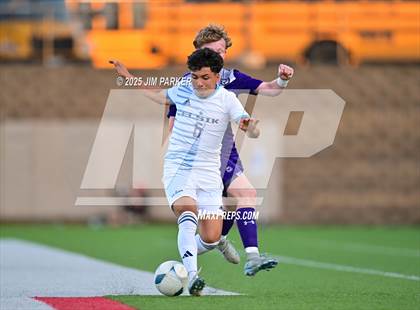 Thumbnail 2 in Alief Elsik vs. Klein Cain (UIL 6A Soccer Division I Final) photogallery.