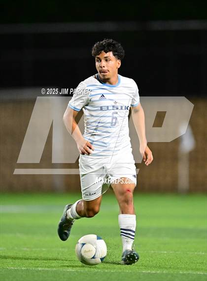 Thumbnail 2 in Alief Elsik vs. Klein Cain (UIL 6A Soccer Division I Final) photogallery.