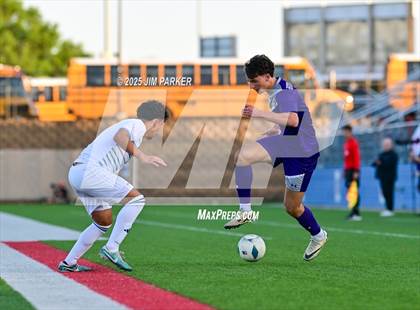 Thumbnail 1 in Alief Elsik vs. Klein Cain (UIL 6A Soccer Division I Final) photogallery.