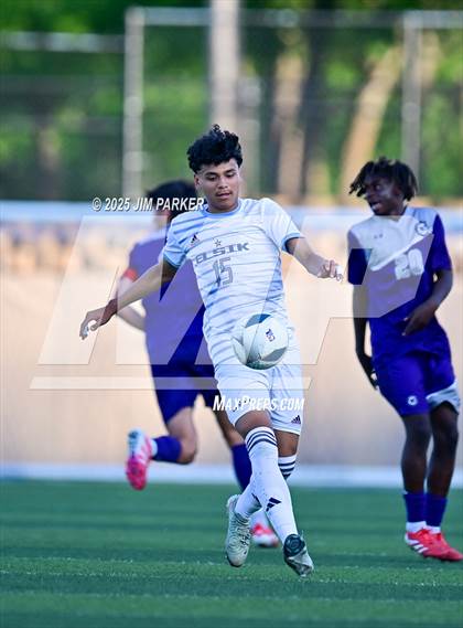 Thumbnail 3 in Alief Elsik vs. Klein Cain (UIL 6A Soccer Division I Final) photogallery.