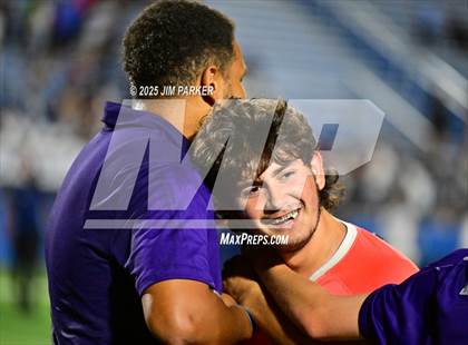 Thumbnail 1 in Alief Elsik vs. Klein Cain (UIL 6A Soccer Division I Final) photogallery.