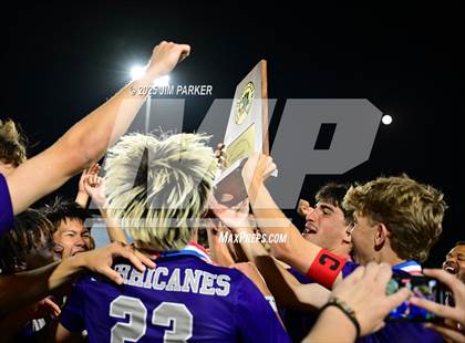 Thumbnail 1 in Alief Elsik vs. Klein Cain (UIL 6A Soccer Division I Final) photogallery.