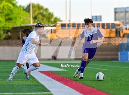 Thumbnail 3 in Alief Elsik vs. Klein Cain (UIL 6A Soccer Division I Final) photogallery.