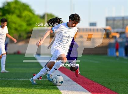 Thumbnail 2 in Alief Elsik vs. Klein Cain (UIL 6A Soccer Division I Final) photogallery.