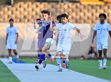 Thumbnail 2 in Alief Elsik vs. Klein Cain (UIL 6A Soccer Division I Final) photogallery.