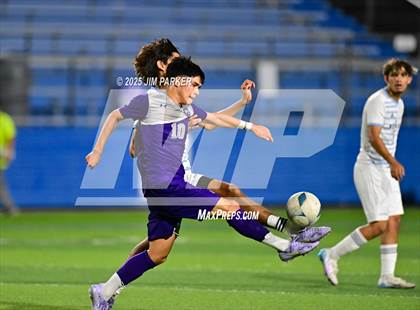 Thumbnail 2 in Alief Elsik vs. Klein Cain (UIL 6A Soccer Division I Final) photogallery.