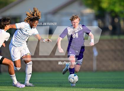 Thumbnail 3 in Alief Elsik vs. Klein Cain (UIL 6A Soccer Division I Final) photogallery.