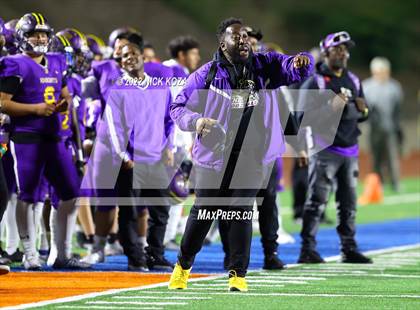 Thumbnail 2 in Lynwood vs. Gladstone (CIF SS Playoffs D14) photogallery.