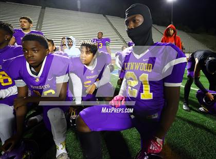 Thumbnail 1 in Lynwood vs. Gladstone (CIF SS Playoffs D14) photogallery.