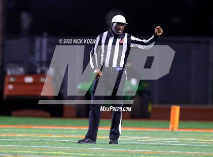 Thumbnail 3 in Lynwood vs. Gladstone (CIF SS Playoffs D14) photogallery.
