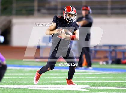 Thumbnail 1 in Lynwood vs. Gladstone (CIF SS Playoffs D14) photogallery.