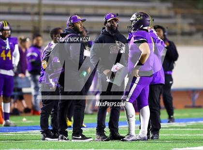 Thumbnail 1 in Lynwood vs. Gladstone (CIF SS Playoffs D14) photogallery.