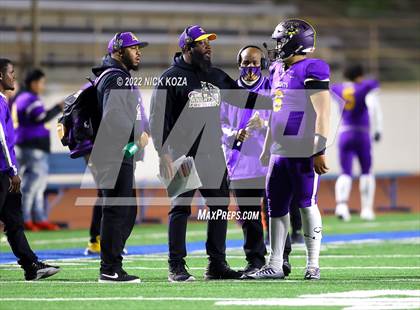 Thumbnail 3 in Lynwood vs. Gladstone (CIF SS Playoffs D14) photogallery.