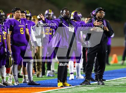 Thumbnail 3 in Lynwood vs. Gladstone (CIF SS Playoffs D14) photogallery.