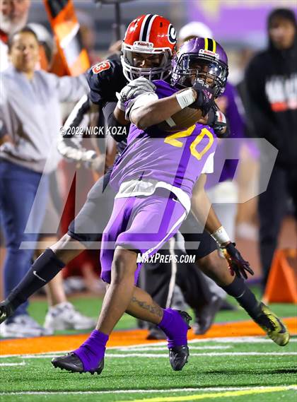Thumbnail 3 in Lynwood vs. Gladstone (CIF SS Playoffs D14) photogallery.