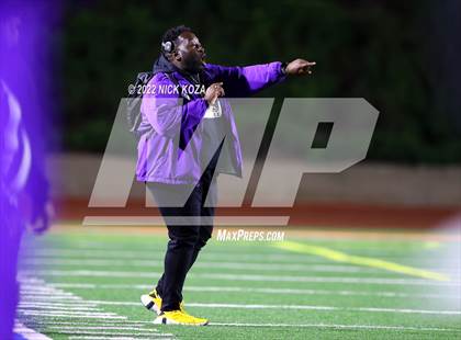 Thumbnail 2 in Lynwood vs. Gladstone (CIF SS Playoffs D14) photogallery.