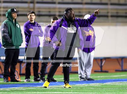 Thumbnail 1 in Lynwood vs. Gladstone (CIF SS Playoffs D14) photogallery.