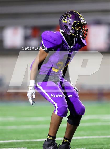 Thumbnail 2 in Lynwood vs. Gladstone (CIF SS Playoffs D14) photogallery.