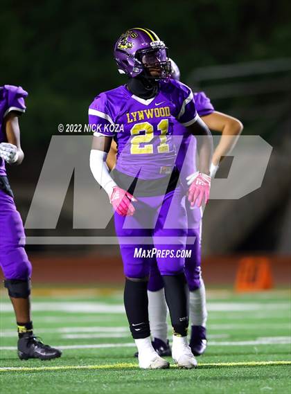 Thumbnail 1 in Lynwood vs. Gladstone (CIF SS Playoffs D14) photogallery.