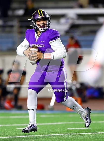 Thumbnail 1 in Lynwood vs. Gladstone (CIF SS Playoffs D14) photogallery.