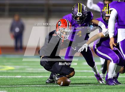 Thumbnail 2 in Lynwood vs. Gladstone (CIF SS Playoffs D14) photogallery.