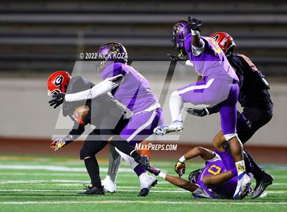 Thumbnail 3 in Lynwood vs. Gladstone (CIF SS Playoffs D14) photogallery.