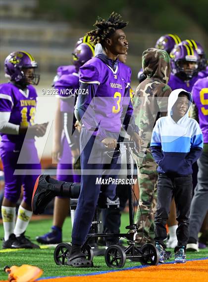 Thumbnail 3 in Lynwood vs. Gladstone (CIF SS Playoffs D14) photogallery.