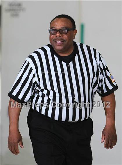 Thumbnail 2 in Desert Chapel vs. Desert Christian Academy (MaxPreps Holiday Classic) photogallery.