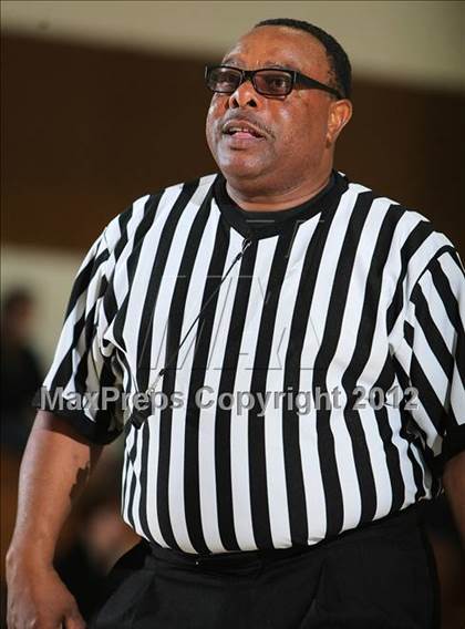 Thumbnail 3 in Desert Chapel vs. Desert Christian Academy (MaxPreps Holiday Classic) photogallery.