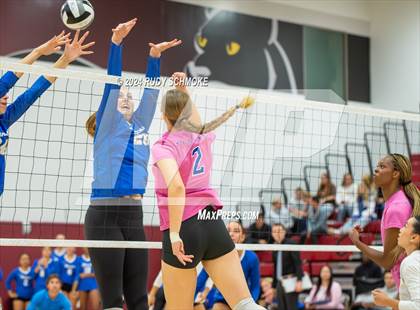 Thumbnail 3 in Rancho Bernardo vs. Eastlake (San Diego CIF Division 1 Final) photogallery.