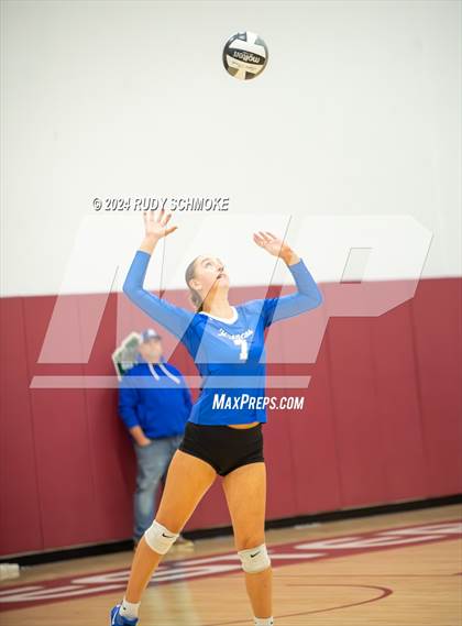 Thumbnail 3 in Rancho Bernardo vs. Eastlake (San Diego CIF Division 1 Final) photogallery.