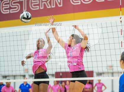Thumbnail 3 in Rancho Bernardo vs. Eastlake (San Diego CIF Division 1 Final) photogallery.
