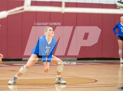 Thumbnail 3 in Rancho Bernardo vs. Eastlake (San Diego CIF Division 1 Final) photogallery.