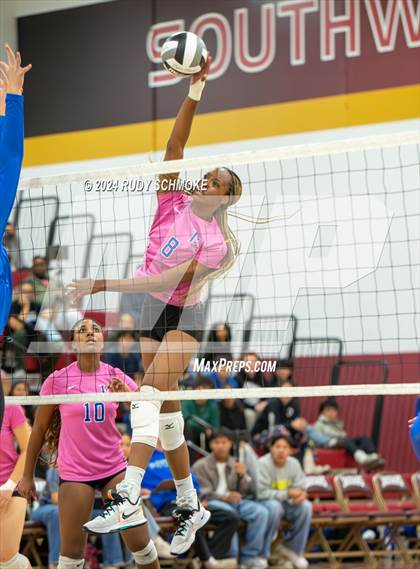 Thumbnail 2 in Rancho Bernardo vs. Eastlake (San Diego CIF Division 1 Final) photogallery.