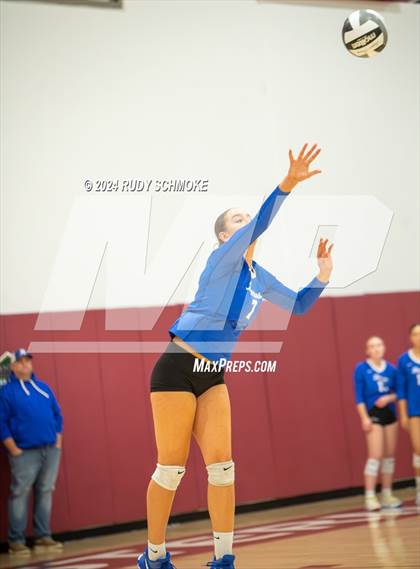 Thumbnail 1 in Rancho Bernardo vs. Eastlake (San Diego CIF Division 1 Final) photogallery.
