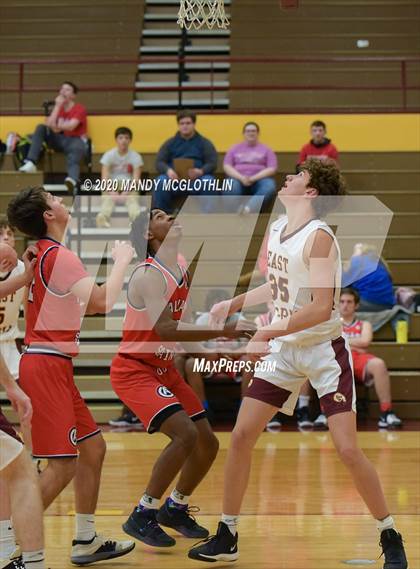 Thumbnail 2 in East Peoria vs. Calvary photogallery.