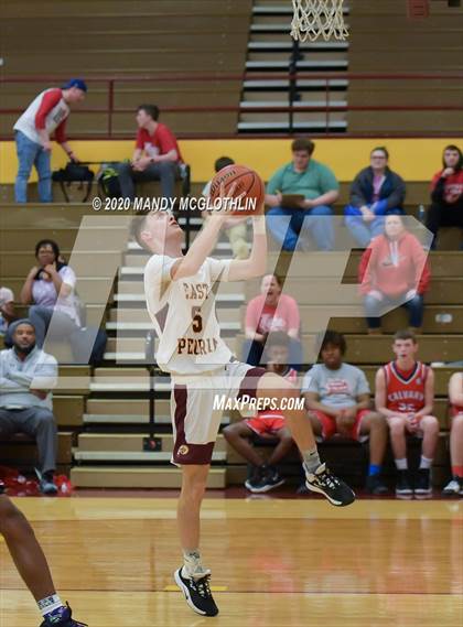 Thumbnail 2 in East Peoria vs. Calvary photogallery.