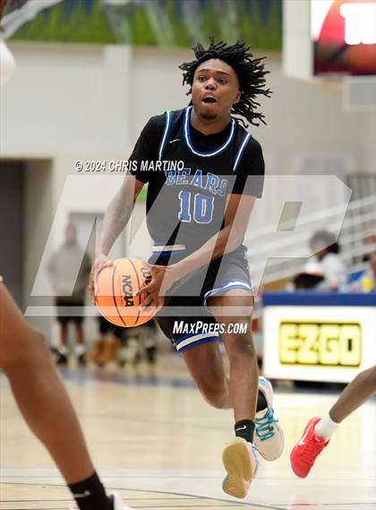 Thumbnail 2 in Hephzibah vs Burke County (100 Black Men of Augusta Thanksgiving Classic) photogallery.